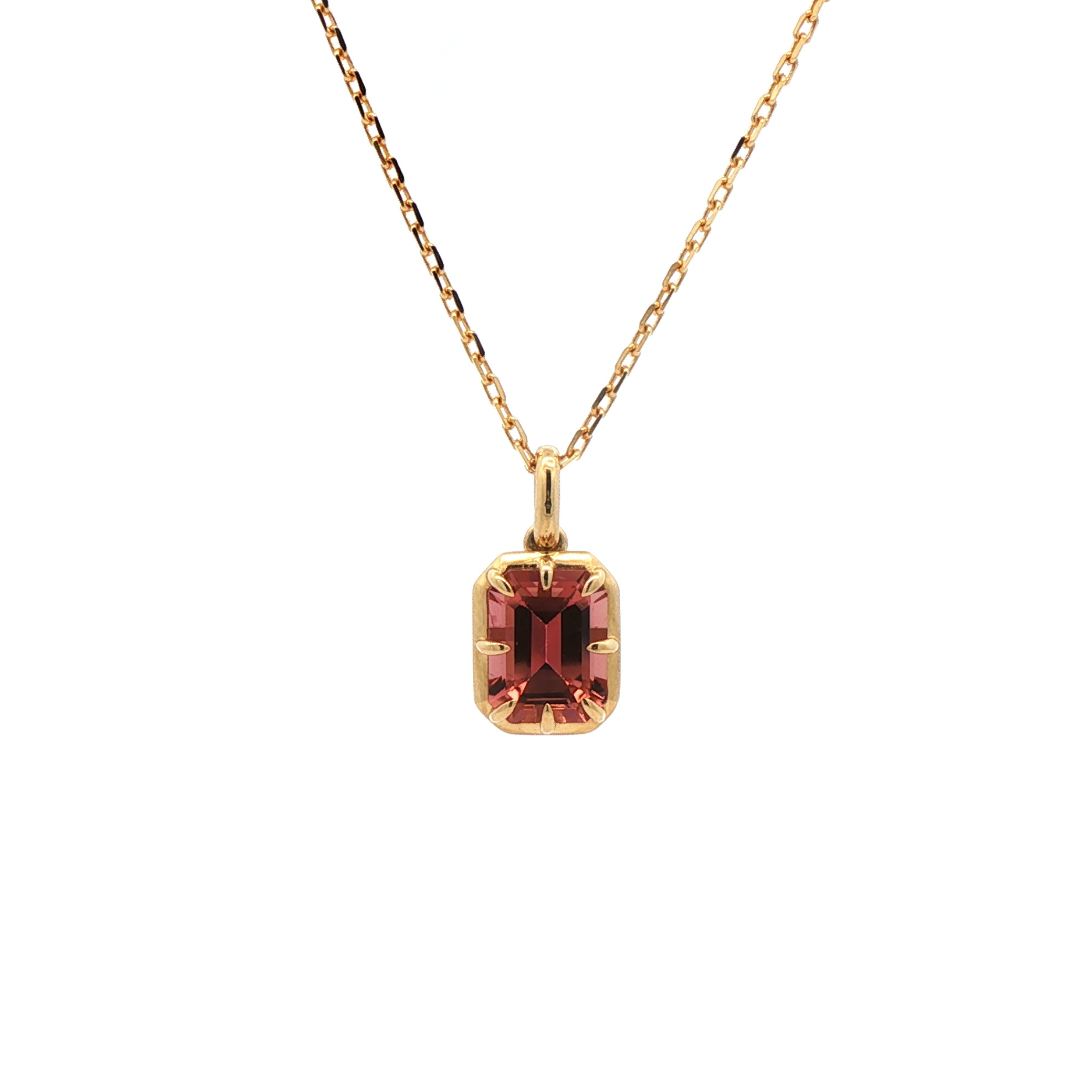 Era Pink Tourmaline Pendant