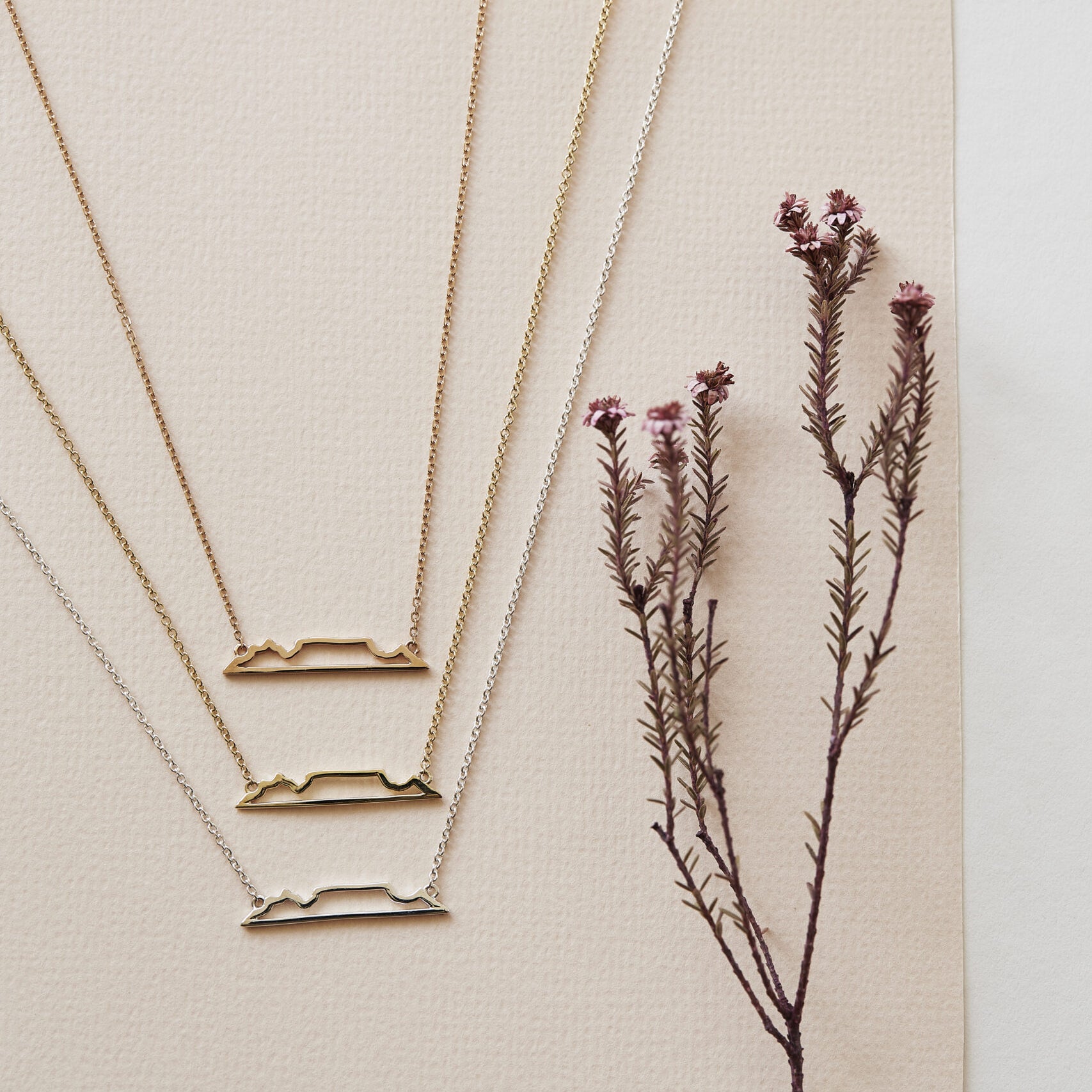 9kt Table Mountain Necklace image 1