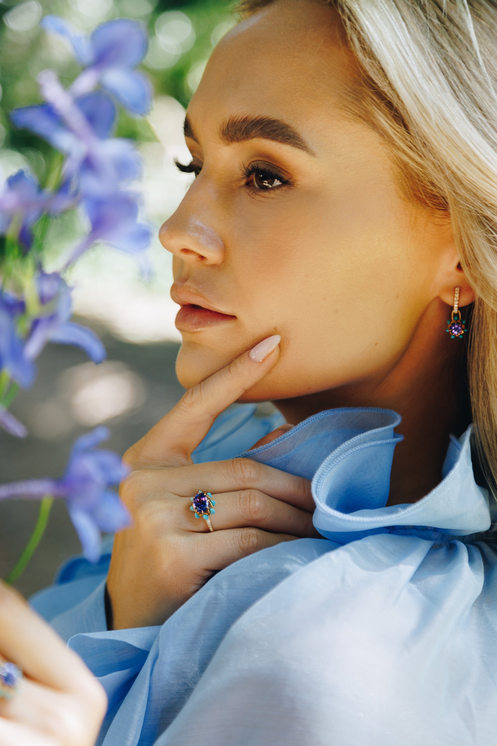 Tanzanite Oval Queen protea Ring